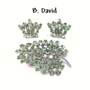 Vintage B David Peridot Rhinestone Brooch Earrings Set Rhodium Signed